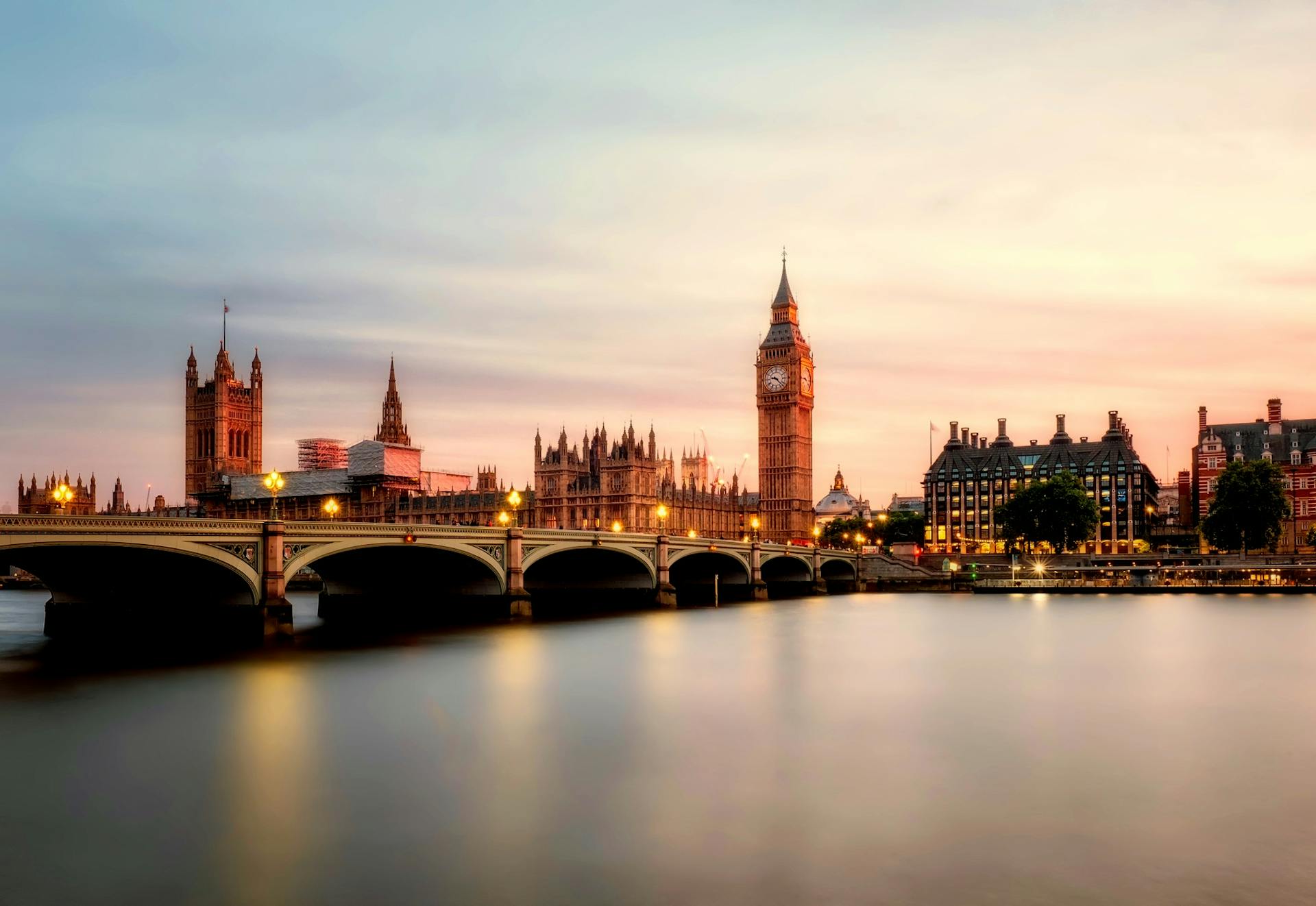 London skyline with River Thames and historic landmarks